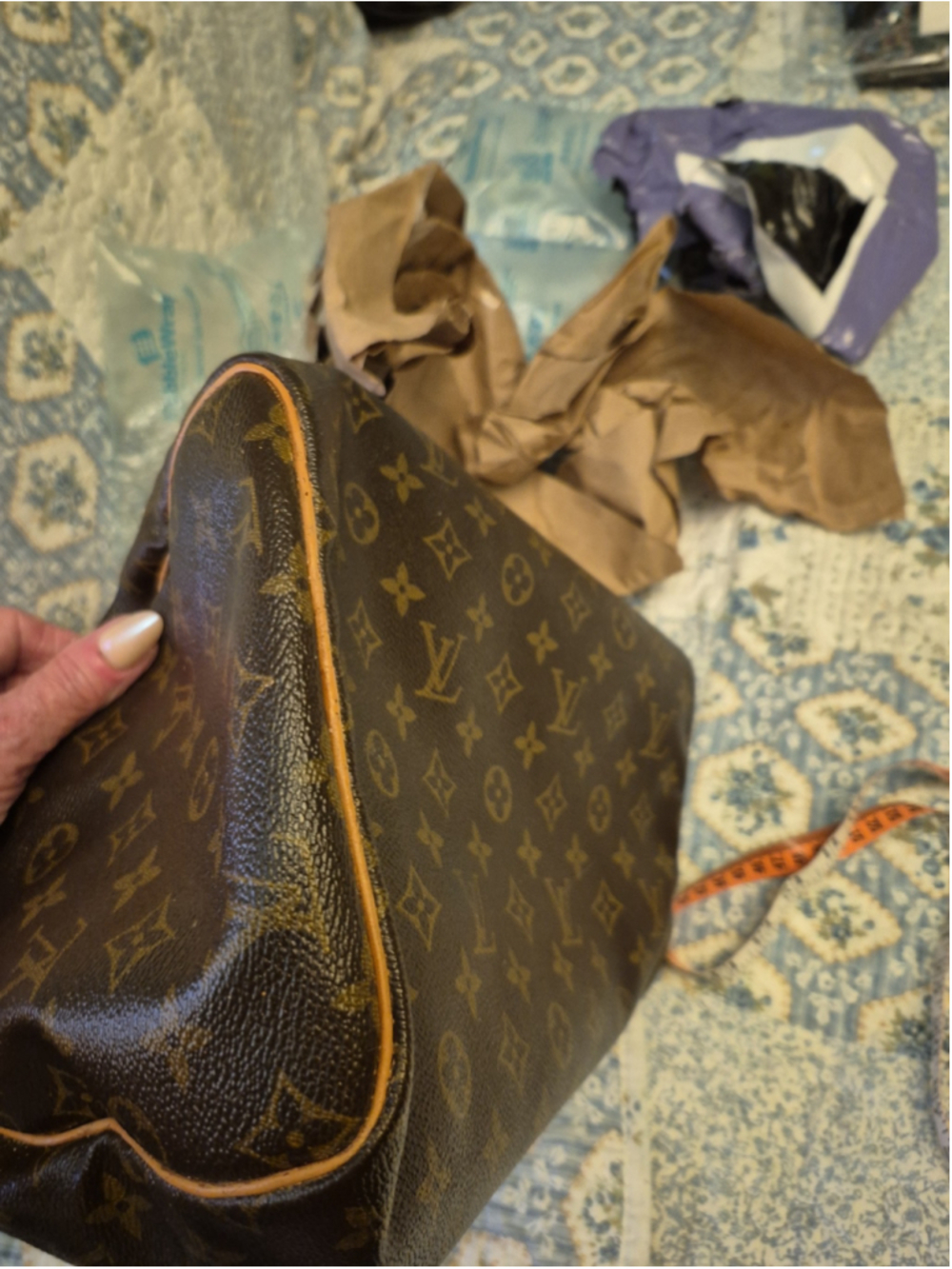 Louis Vuitton Monogram Canvas Satchel in Brown and Tan Leather Trim Vintage - Picture 10 of 12